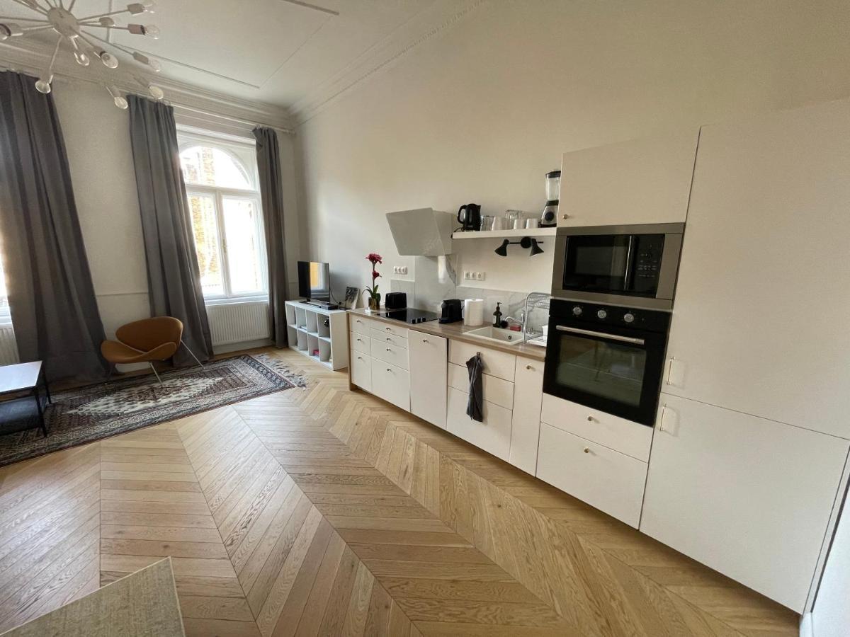 City Center 3, Elegant And Cozy 2Br In City Center! Budapest Exterior foto