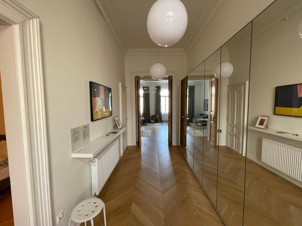 City Center 3, Elegant And Cozy 2Br In City Center! Budapest Exterior foto